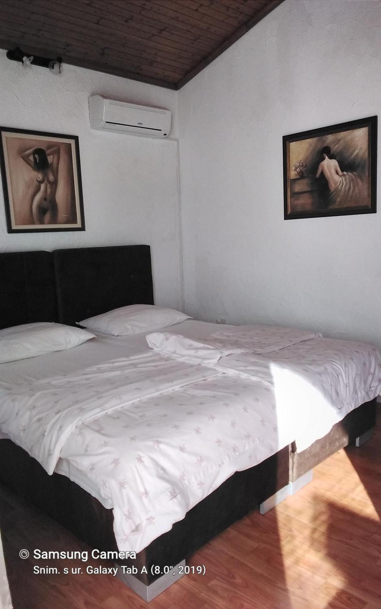 Sobe Randelj Apartment